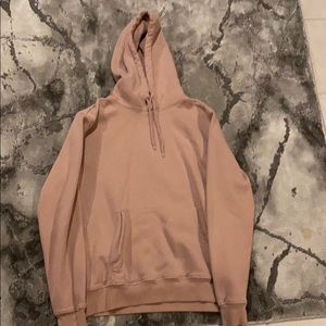 Pullover hoodie